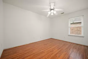 13410 Baron Hill Ln, Rosharon, TX 77583 - Photo 22