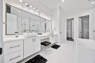 2310 Althea Dr, Houston, TX 77018 - Photo 8