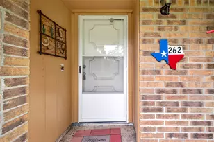 262 Magnolia Rd, Woodbranch, TX 77357 - Photo 4
