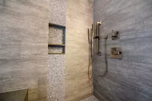 15751 Tanya Cir, Houston, TX 77079 - Photo 10