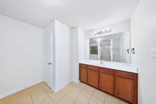 10913 Panther Ct, Houston, TX 77099 - Photo 14