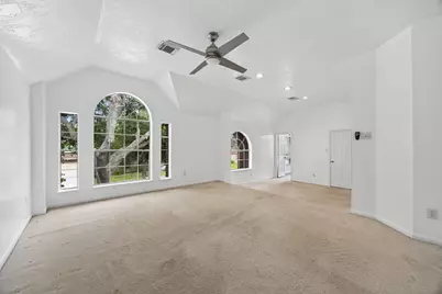12206 Meadow Park Court, Meadows Place, TX 77477 - Photo 10