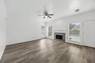 12206 Meadow Park Ct, Meadows Place, TX 77477 - Photo 22
