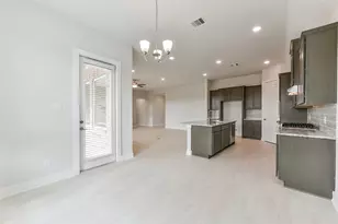 3113 Hidden Mist Dr, Texas City, TX 77510 - Photo 12