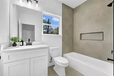 2511 Garapan Street, Houston, TX 77091 - Photo 22