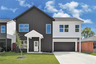 2511 Garapan St, Houston, TX 77091 - Photo 2