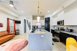 5421 Southlea St, Houston, TX 77033 - Photo 6