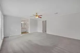 2403 Rosebud St, Nederland, TX 77627 - Photo 12