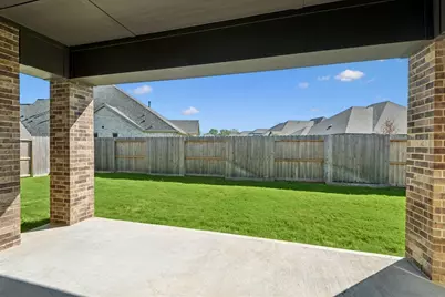 12222 Grassy Bend Drive, Mont Belvieu, TX 77523 - Photo 6