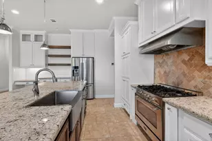 15628 Shady Brook Ln, College Station, TX 77845 - Photo 8