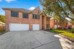 15527 Seminole Canyon Dr, Sugar Land, TX 77498 - Photo 2