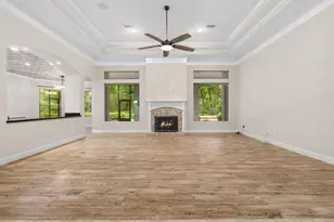 10307 Autumn Run Ln, Conroe, TX 77304 - Photo 10