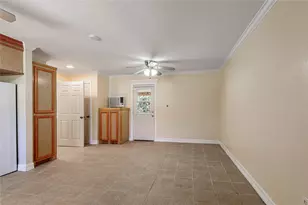 4 Rainbow Dr, Riverside, TX 77320 - Photo 4