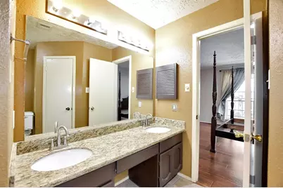 15927 Wingdale Drive, Houston, TX 77082 - Photo 22