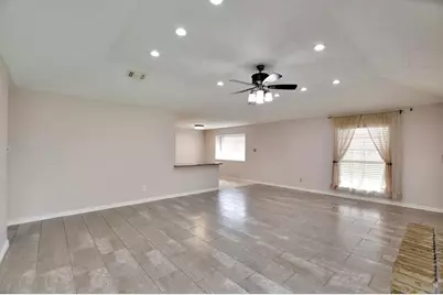 15927 Wingdale Drive, Houston, TX 77082 - Photo 12