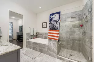 11011 Jardin Des Cir, Houston, TX 77043 - Photo 18