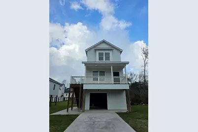 6110 White Oak Drive, Hitchcock, TX 77563 - Photo 1