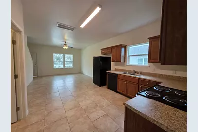 6110 White Oak Drive, Hitchcock, TX 77563 - Photo 10