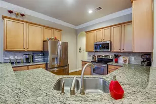 347 Old Aqua Landing E, Conroe, TX 77356 - Photo 8