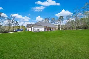 21 Twin Forks Dr, Willis, TX 77378 - Photo 36