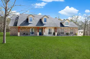 21 Twin Forks Dr, Willis, TX 77378 - Photo 1
