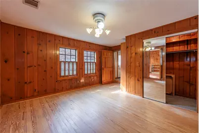 914 S Hill Street, Alvin, TX 77511 - Photo 18