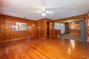 914 S Hill St, Alvin, TX 77511 - Photo 8