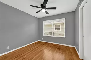 1853 Huge Oaks St St, Houston, TX 77055 - Photo 14