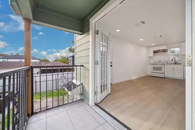 711 E 32nd Street #B, Houston, TX 77022 - Photo 4