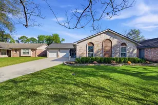 9626 Colleen Rd, Houston, TX 77080 - Photo 2