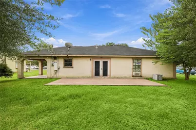 11005 Wiggins Street, Houston, TX 77029 - Photo 1