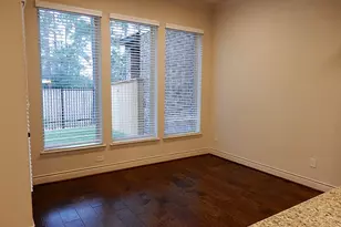 38 Jonquil Pl, The Woodlands, TX 77375 - Photo 6