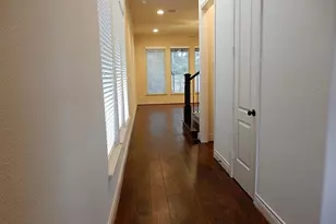 38 Jonquil Pl, The Woodlands, TX 77375 - Photo 2