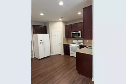 2227 Sanders Brook Drive, Baytown, TX 77521 - Photo 6