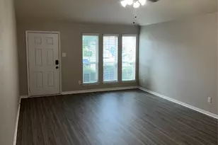 2227 Sanders Brook Dr, Baytown, TX 77521 - Photo 4