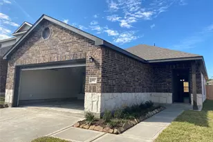 802 Faison Ct, Montgomery, TX 77316 - Photo 2