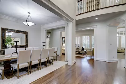 127 E Bracebridge Circle, The Woodlands, TX 77382 - Photo 6