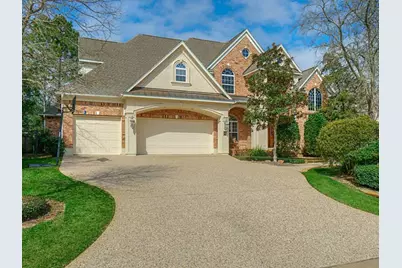 127 E Bracebridge Circle, The Woodlands, TX 77382 - Photo 2