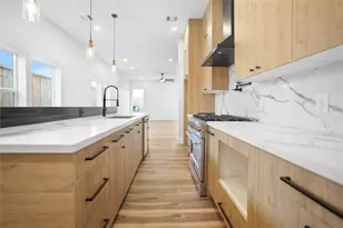 315 Palmer St, Houston, TX 77003 - Photo 10