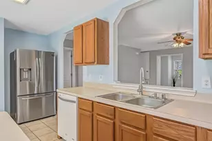 3115 Berryfield Ln, Pearland, TX 77581 - Photo 10