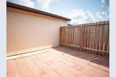 10254 Valleywood Drive, Houston, TX 77041 - Photo 16