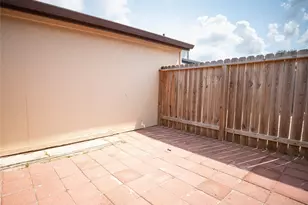 10254 Valleywood Dr, Houston, TX 77041 - Photo 16