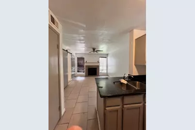 3900 Woodchase Drive #101, Houston, TX 77042 - Photo 4