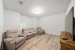 6923 Red Oak Dr, Katy, TX 77493 - Photo 40