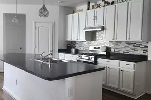 2606 Oakwood Blf Trl, Houston, TX 77038 - Photo 6