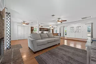 8498 Pine Shadows, Cleveland, TX 77328 - Photo 8