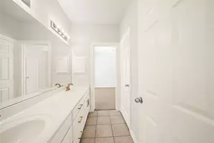 6111 Windwater Pointe, Houston, TX 77036 - Photo 8