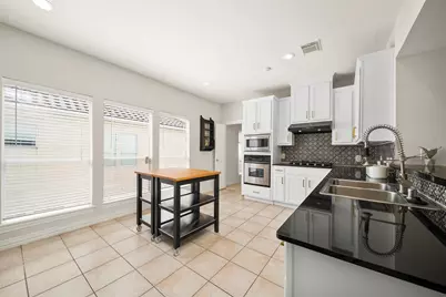 6111 Windwater Pointe, Houston, TX 77036 - Photo 22
