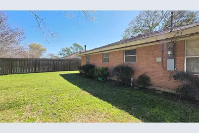 5322 Briarbend Drive, Houston, TX 77096 - Photo 6