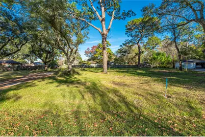 5059 Winding Way, Dickinson, TX 77539 - Photo 12
